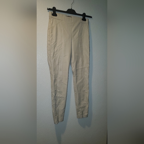 Zara Faux Leather Tights in Cream - Picture 5 of 15